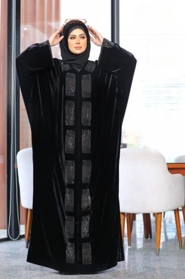 Velvet Prestige – Image 2